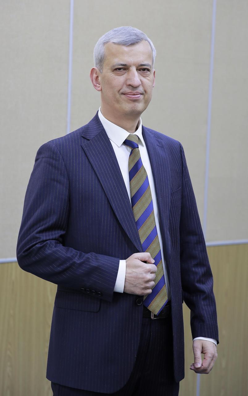 B. Ashrafkhanov